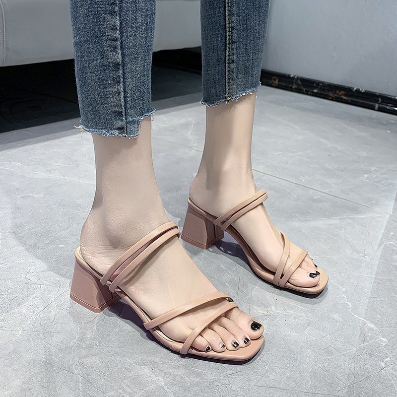 Sandały na grubym obcasie w ro – Women Fashion Online recenzja i cena