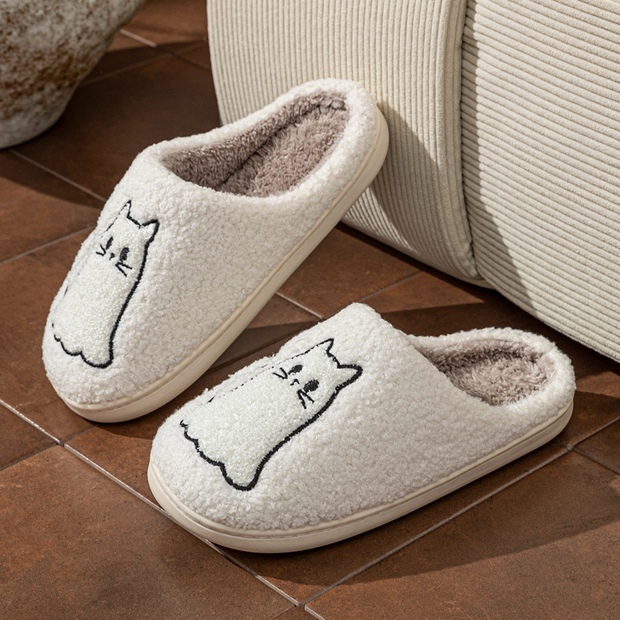 Urocze kapcie damskie z haftem – Women'S Fashion Footwear recenzja i cena